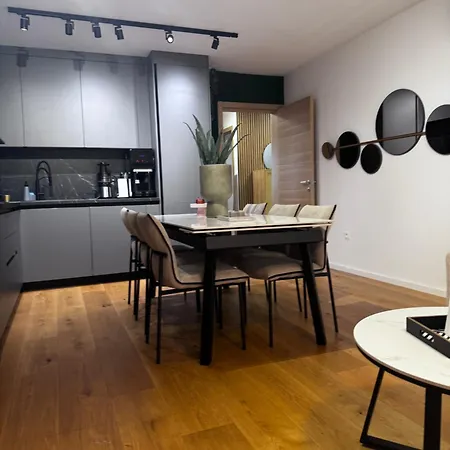 Apartment Rita Makarska